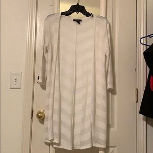 White long open cardigan 🌟🌟🌟